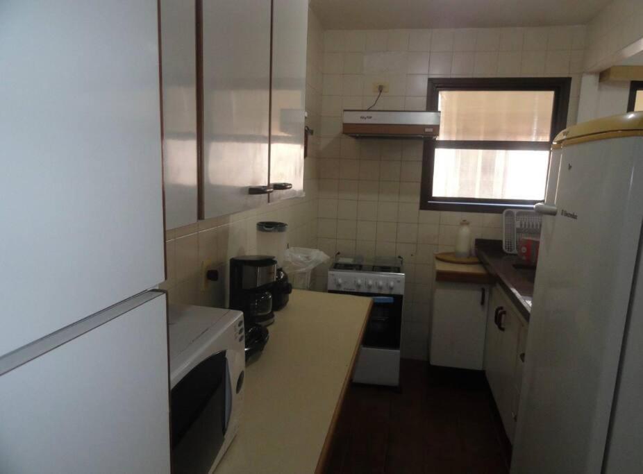 Pitangueiras Com Cadeira E Guarda-Sol Exclusivo, Limpeza Diaria, Piscina Climatizada E Wi-Fi Appartement Guarujá Buitenkant foto